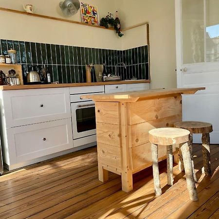 Appartement Au Coeur Du Centre Historique Авалон Екстериор снимка